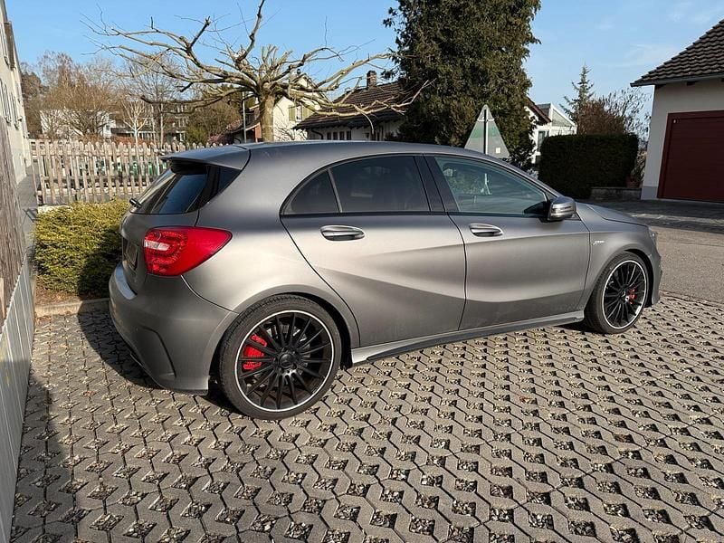 Gebraucht Mercedes A45 AMG 360 PS (264 kW) 2014 Grau Kleinwagen