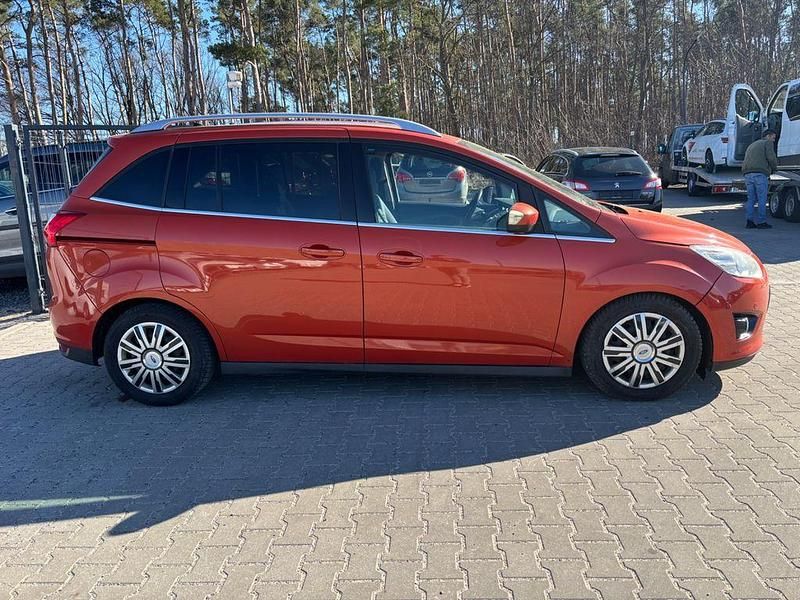 Gebraucht Ford Grand C-Max Titanium 182 PS (133 kW) 2011 Orange Van / Kleinbus