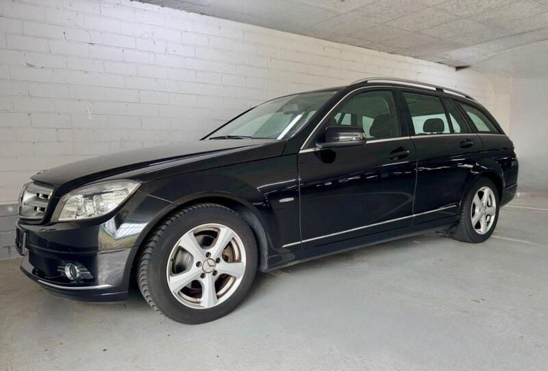 Schwarz Gebraucht 2011 Mercedes C180 Avantgarde Kombi | 10.900 € (Fairer Preis) - Bild 1/4
