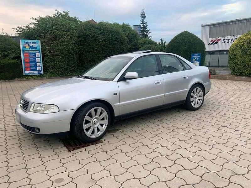 Gebraucht Audi A4 101 PS (74 kW) 2000 Grau Limousine