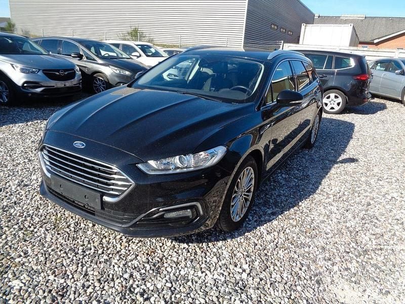 Schwarz Gebraucht 2021 Ford Mondeo Titanium Limousine | 9.500 € (Guter Preis) - Bild 1/4