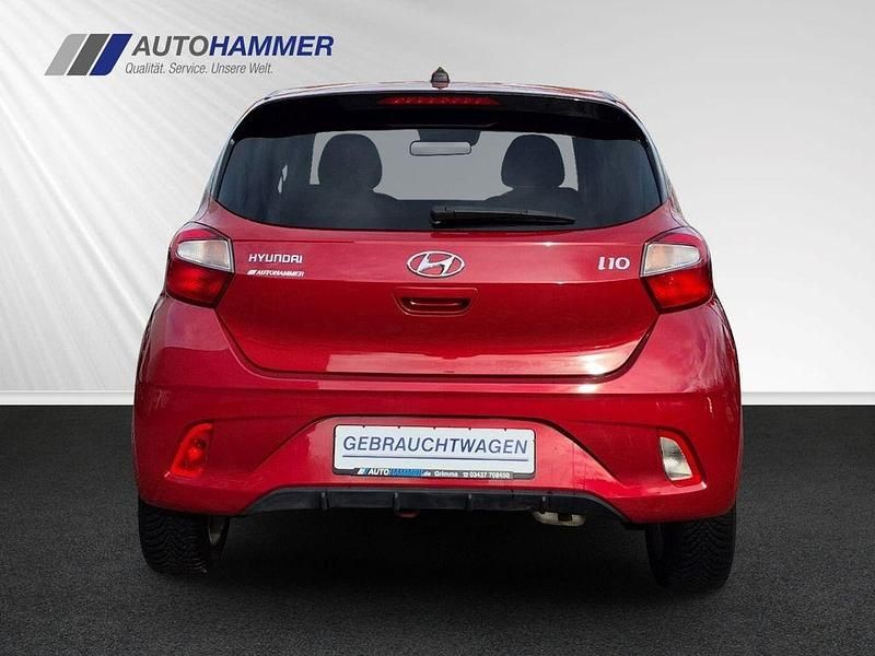 Gebraucht Hyundai i10 Edition 30 67 PS (49 kW) 2022 Rot Kleinwagen