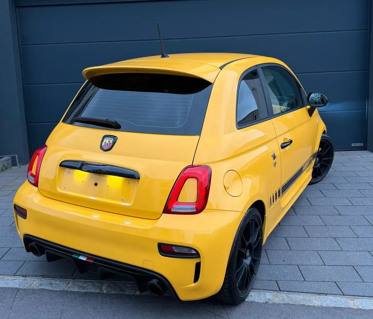 Gebraucht Abarth 595 140 PS (102 kW) 2020 Gelb Kleinwagen