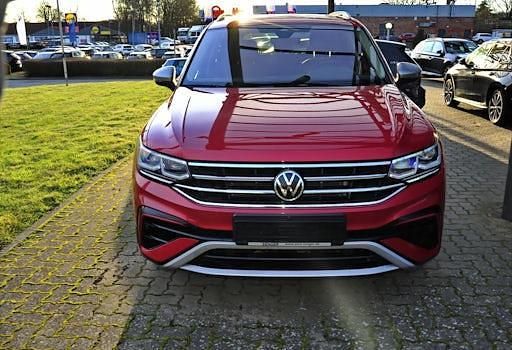 Gebraucht VW Tayron Elegance 200 PS (147 kW) 2021 Rot SUV