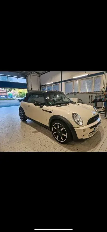Gebraucht Mini Cooper Cabriolet 116 PS (85 kW) 2008 Weiß Cabrio