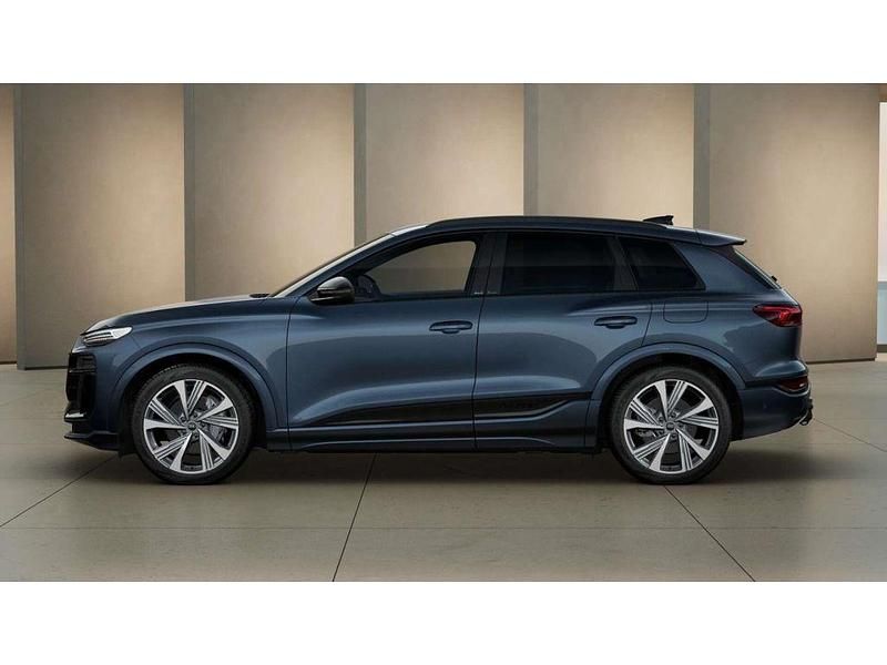 Gebraucht Audi Q6 e-tron S-Line 284 kW (387 PS) 2025 Blau SUV