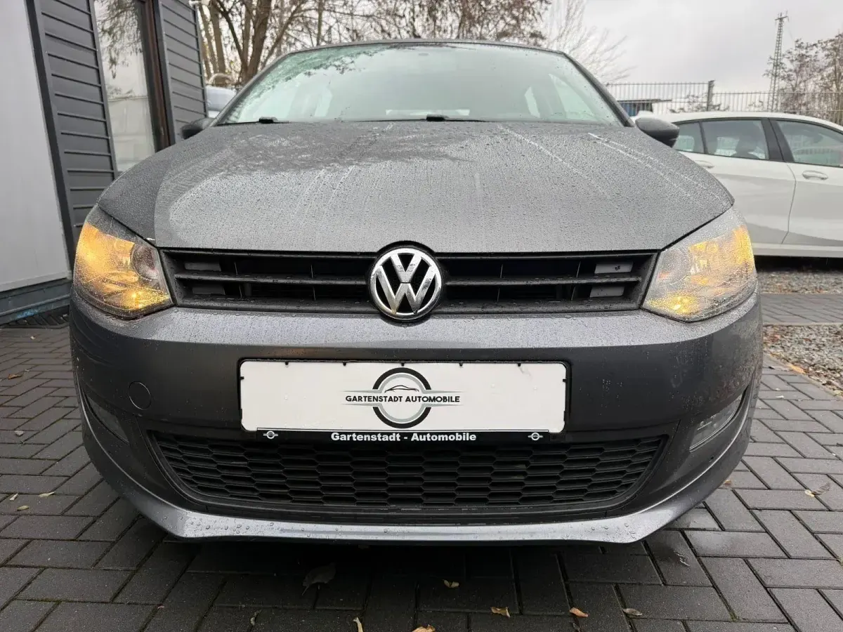 Second-hand VW Polo Trendline 75 CP (55 kW) 2014 Gri Hatchback