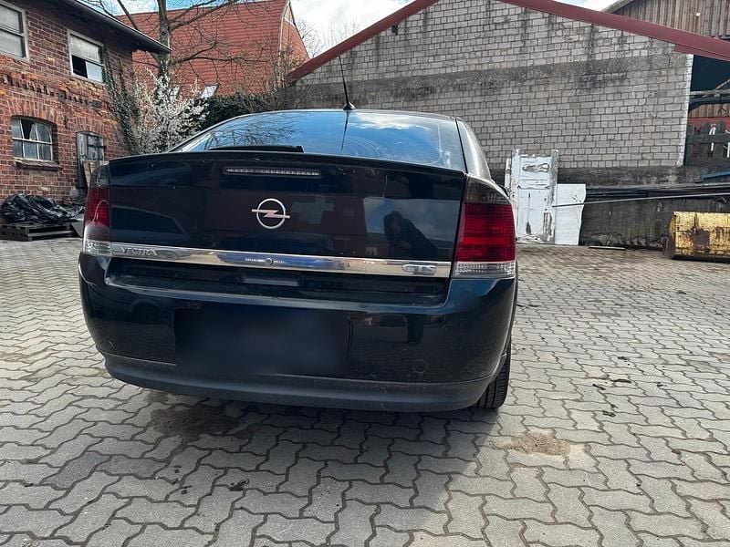 Gebraucht Opel Vectra 155 PS (114 kW) 2005 Schwarz Limousine