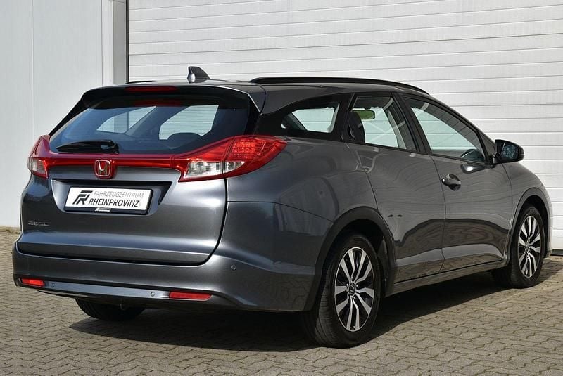 Gebraucht Honda Civic Comfort 120 PS (88 kW) 2015 Grau Kombi