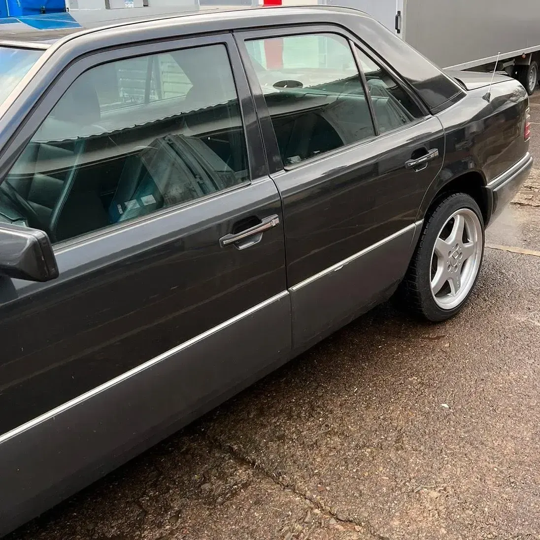 Gebraucht Mercedes 420 1994 Schwarz Limousine