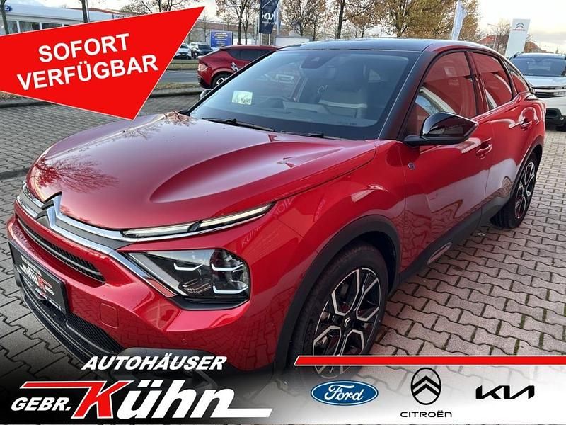 Rot Gebraucht 2024 Citroën e-C4 Shine Limousine | 28.400 € (Teuer) - Bild 1/1