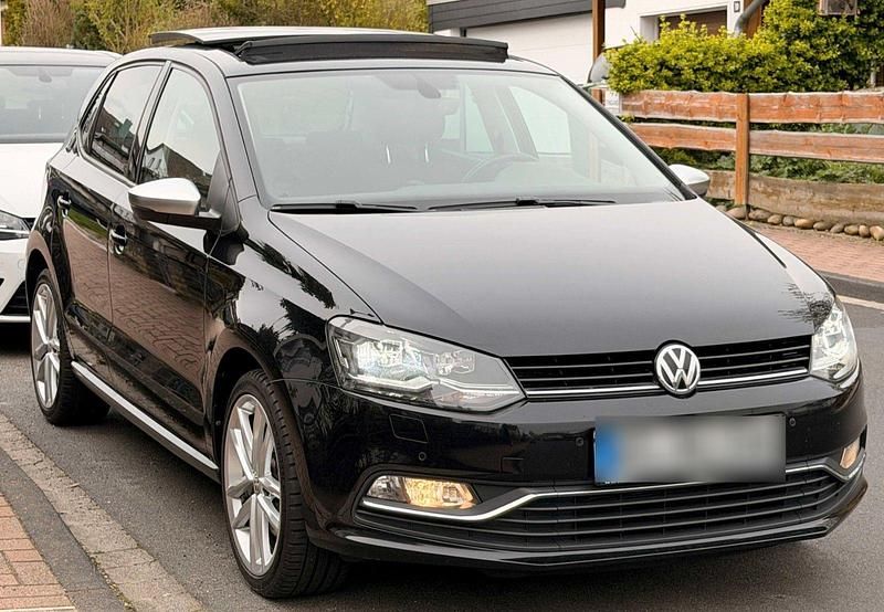 Gebraucht VW Polo LOUNGE 105 PS (77 kW) 2015 Schwarz Kleinwagen