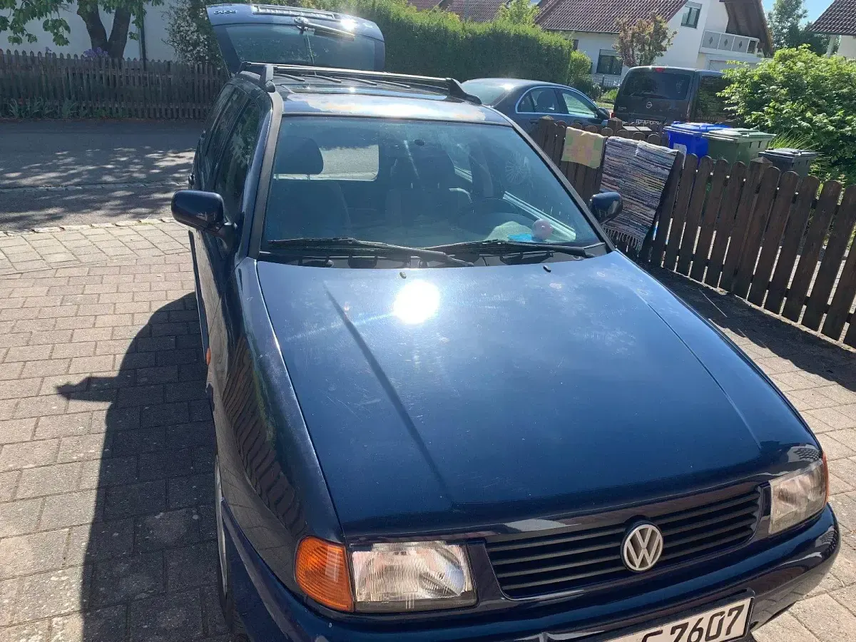 Gebraucht VW Polo 60 PS (44 kW) 1998 Blau Kombi