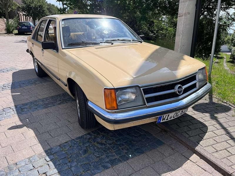 Gebraucht Opel Commodore S 116 PS (85 kW) 1981 Beige Limousine