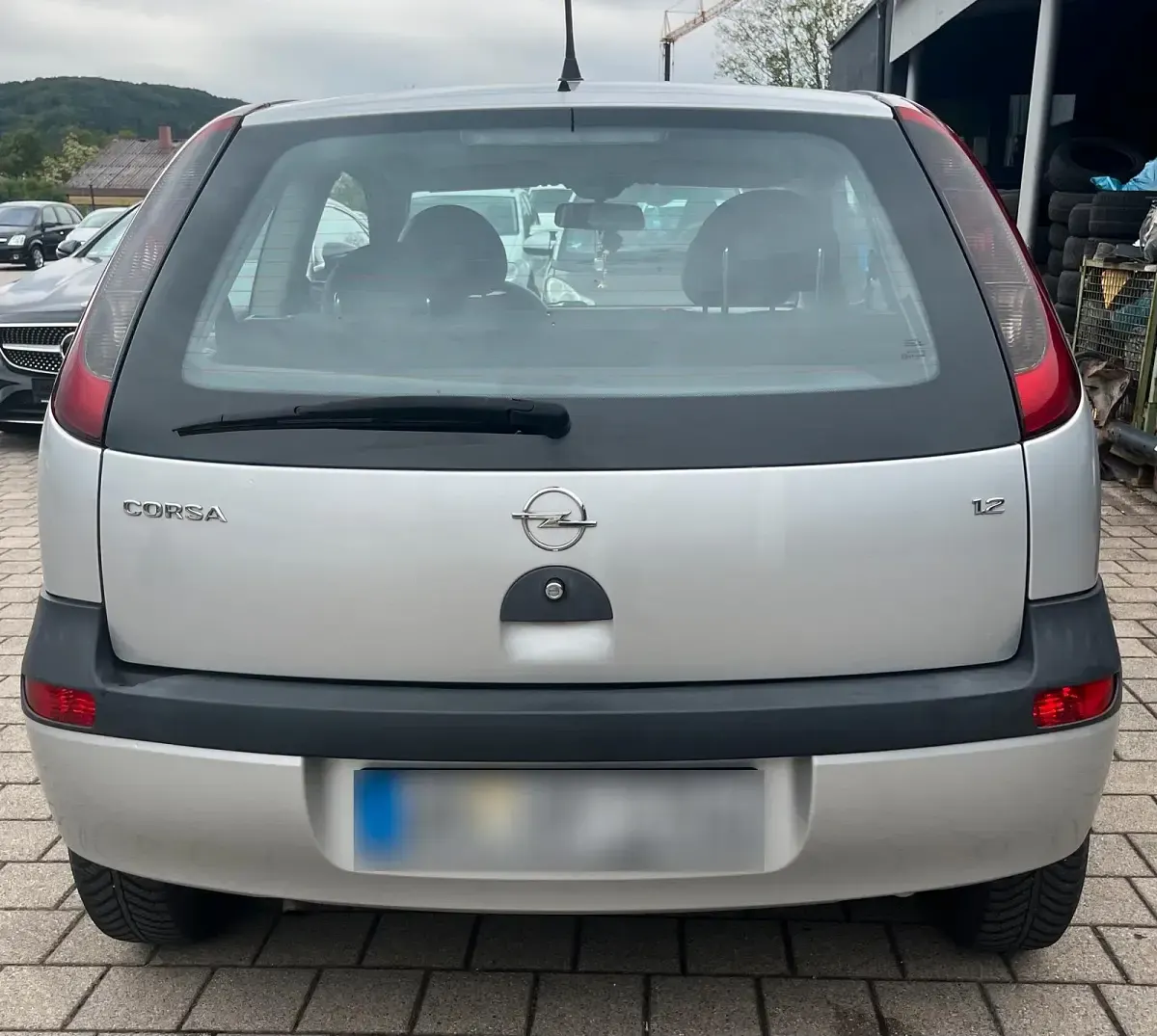 Gebraucht Opel Corsa 75 PS (55 kW) 2002 Silber Kleinwagen
