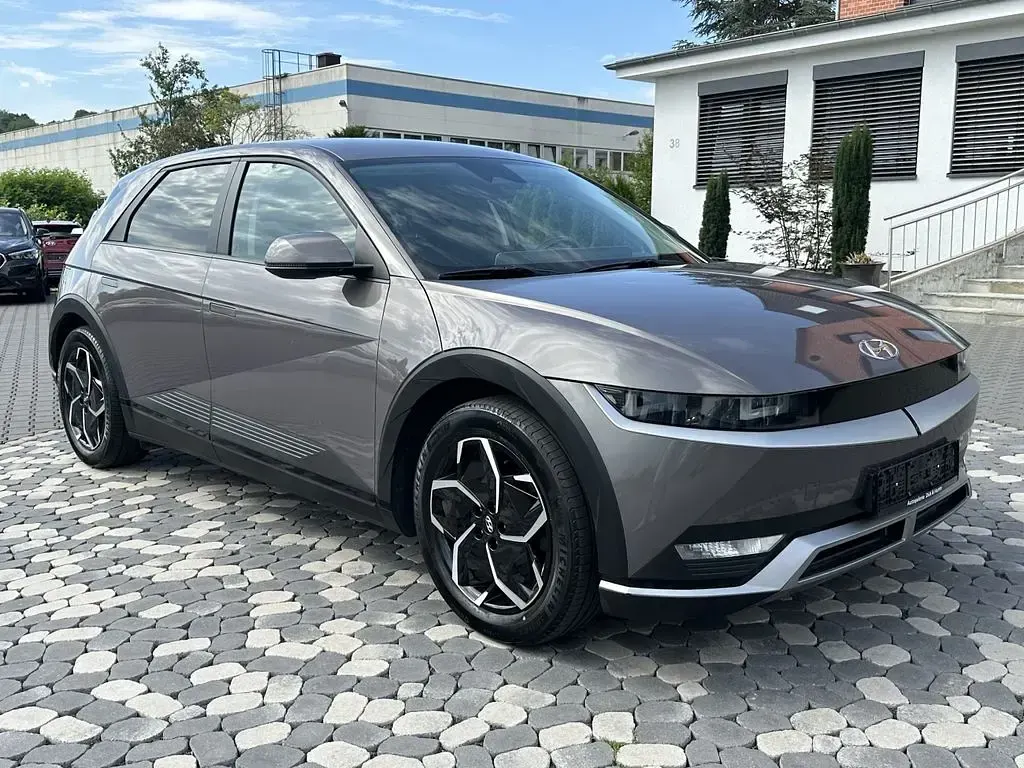Gebraucht Hyundai Ioniq 160 kW (218 PS) 2022 Grün Kleinwagen