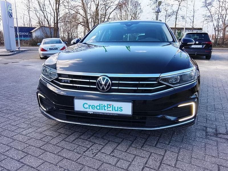 Second-hand VW Passat 218 CP (160 kW) 2021 Negru Break