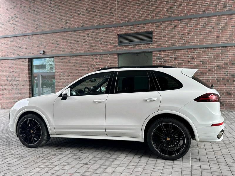 Gebraucht Porsche Cayenne Sport 262 PS (192 kW) 2016 Weiß SUV