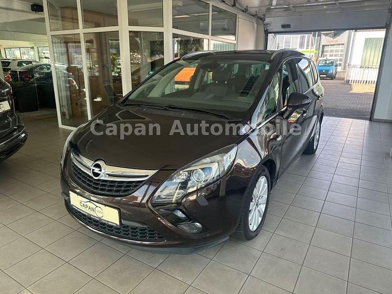 Gebraucht Opel Zafira Tourer Innovation 165 PS (121 kW) 2012 Braun Van / Kleinbus