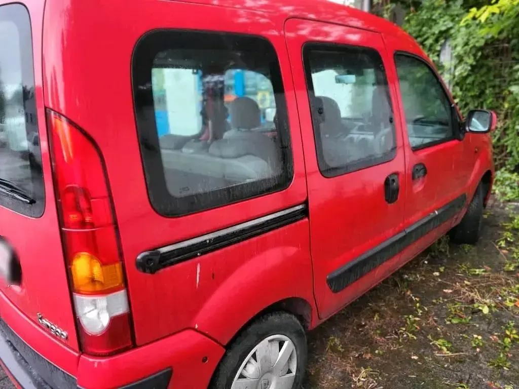 Gebraucht Renault Kangoo 65 PS (47 kW) 2006 Rot Kombi