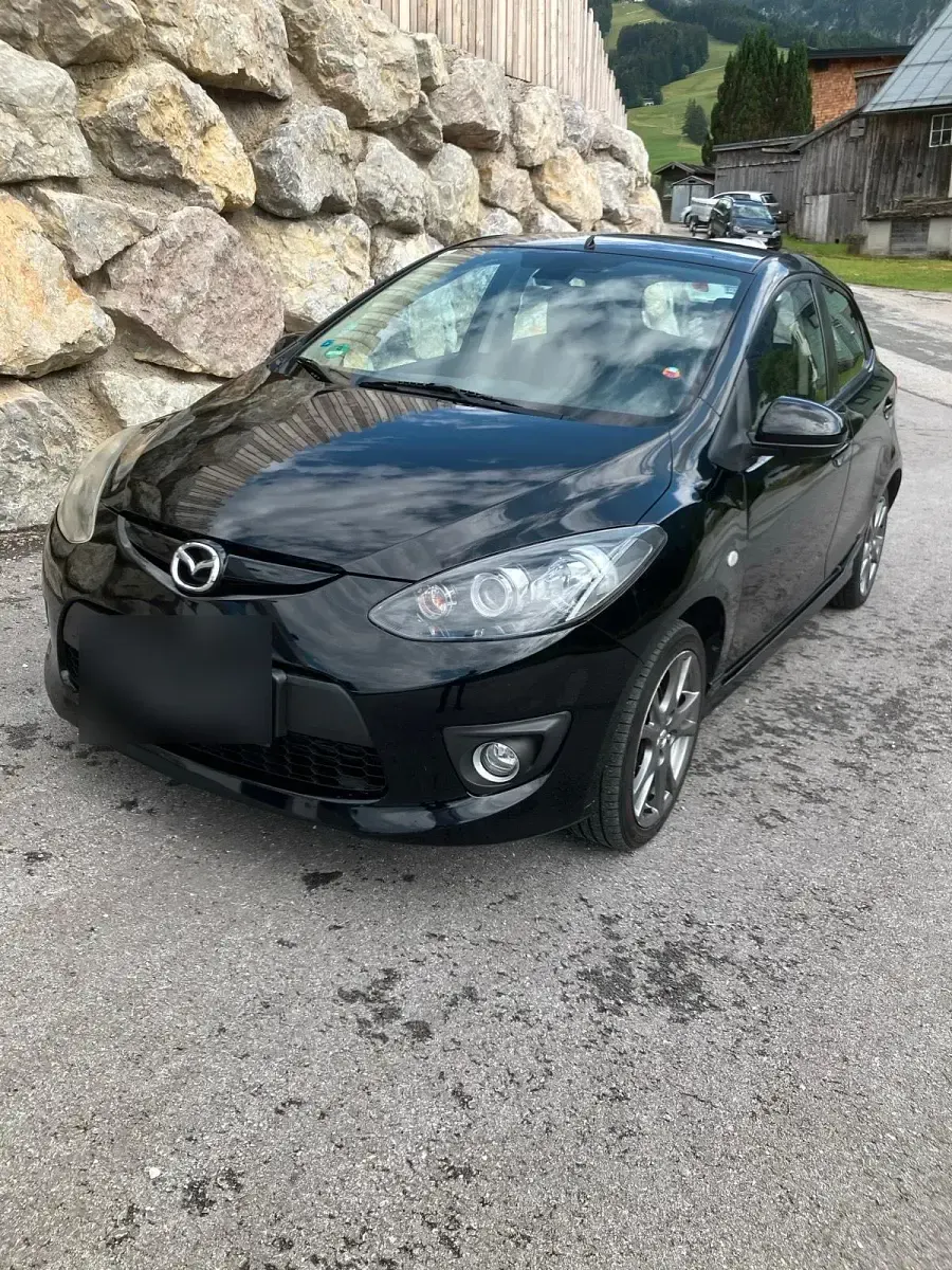 Gebraucht Mazda 2 86 PS (63 kW) 2009 Schwarz Kleinwagen