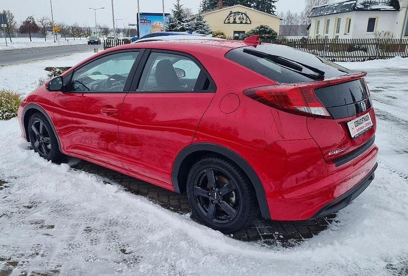 Gebraucht Honda Civic Sport 141 PS (103 kW) 2015 Rot Limousine