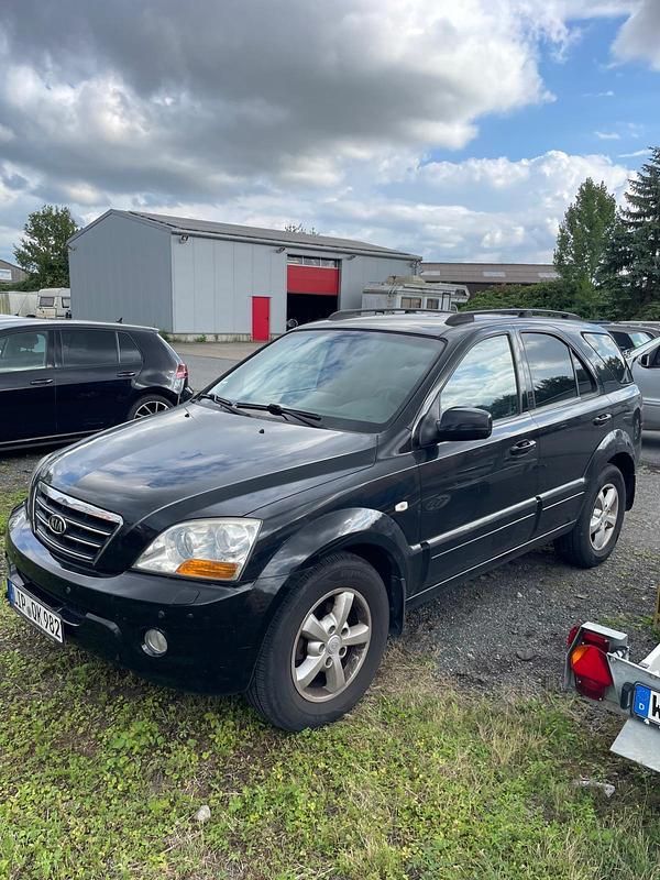 Schwarz Gebraucht 2008 Kia Sorento SUV | 4.200 € (Fairer Preis) - Bild 1/4