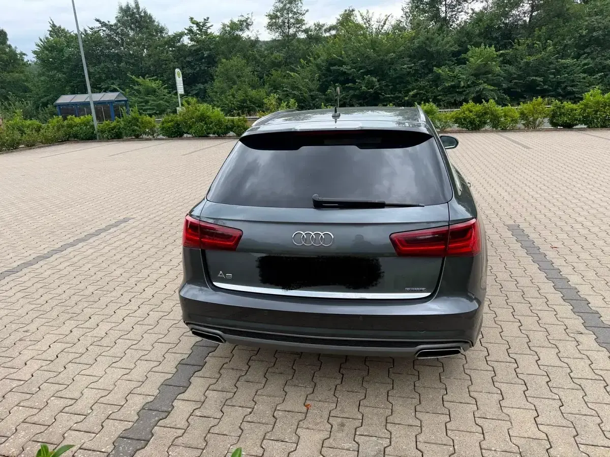 Gebraucht Audi A6 S-Line 320 PS (235 kW) 2015 Grau Kombi