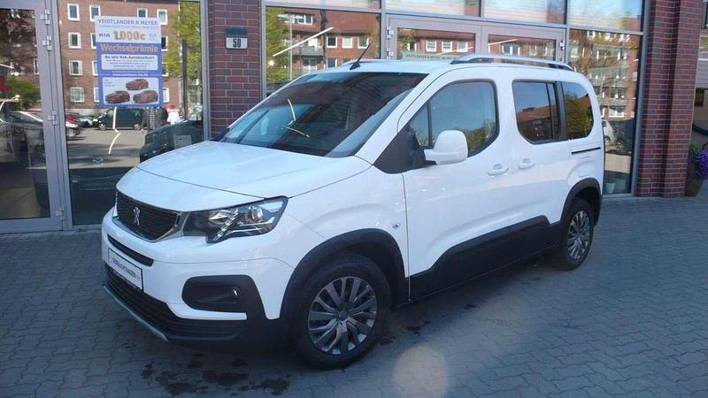 Gebraucht Peugeot Rifter Allure 131 PS (96 kW) 2020 Weiß Van / Kleinbus