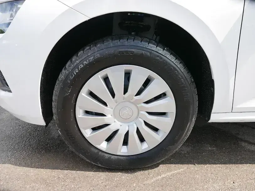 Neu Skoda Kamiq Selection 2026 Weiss SUV