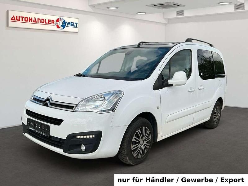 Weiß Gebraucht 2016 Citroën Berlingo Shine Van / Kleinbus | 6.199 € (Superpreis) - Bild 1/3