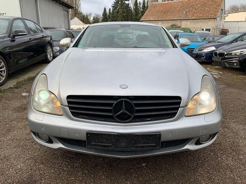 Silber Gebraucht 2007 Mercedes CLS350 Limousine | 4.500 € (Superpreis) - Bild 1/4