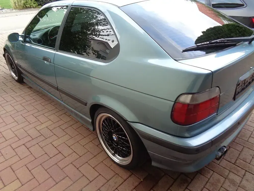 Gebraucht BMW 323 Cabriolet Performance 170 PS (125 kW) 1997 Blau Cabrio