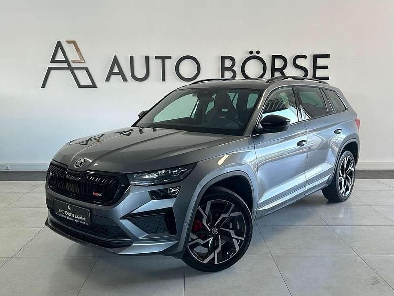 Grau Gebraucht 2022 Skoda Kodiaq RS SUV | 39.990 € (Fairer Preis) - Bild 1/3