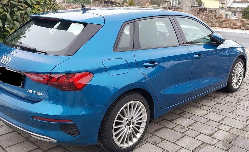 Gebraucht Audi A3 Advanced 150 PS (110 kW) 2023 Blau Limousine