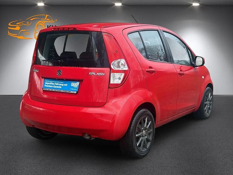 Gebraucht Suzuki Splash 65 PS (47 kW) 2009 Rot Kleinwagen