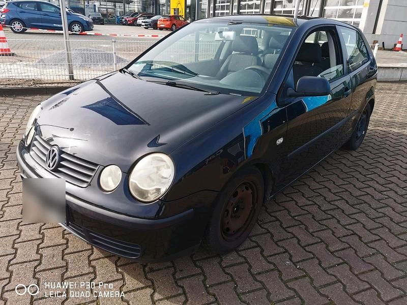 Gebraucht VW Polo 54 PS (39 kW) 2003 Schwarz Kleinwagen