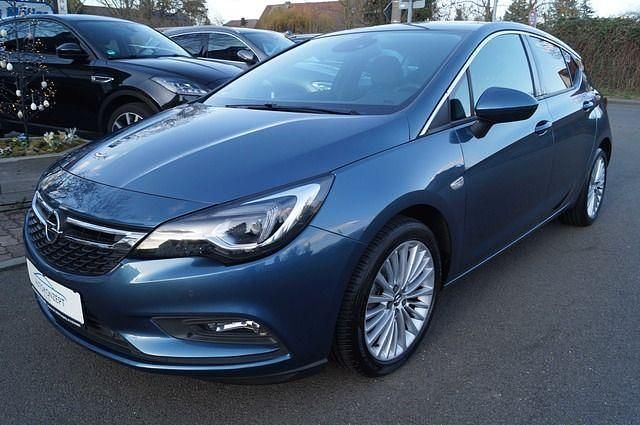 Gebraucht Opel Astra 105 PS (77 kW) 2015 Hellblau (metallic) Limousine