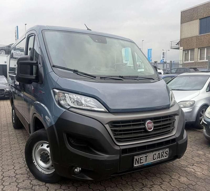 Gebraucht Fiat Ducato 120 PS (88 kW) 2021 Grau Van