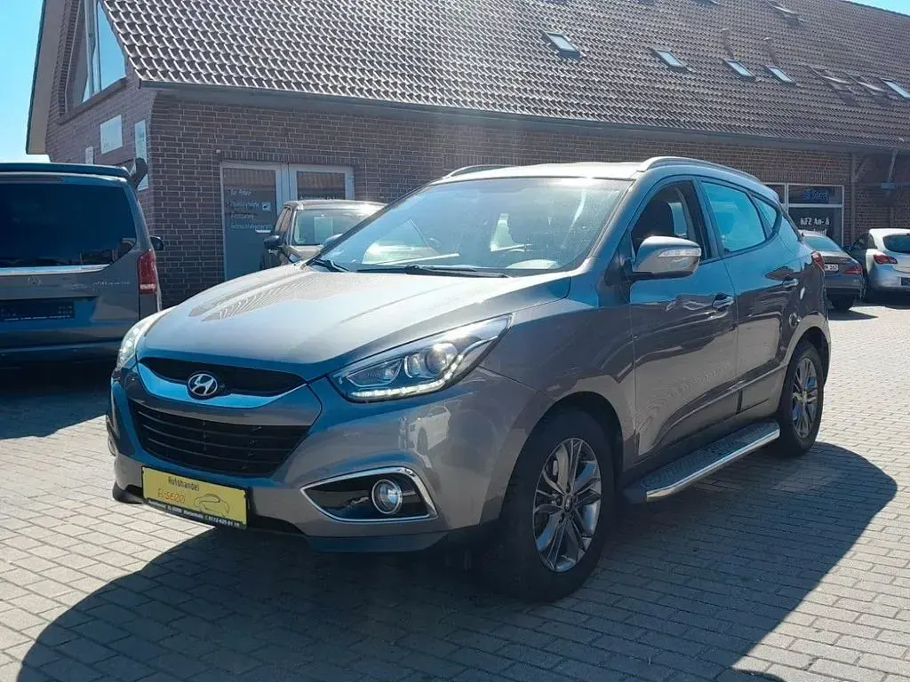 Gebraucht Hyundai ix35 Edition 135 PS (99 kW) 2014 Grau SUV