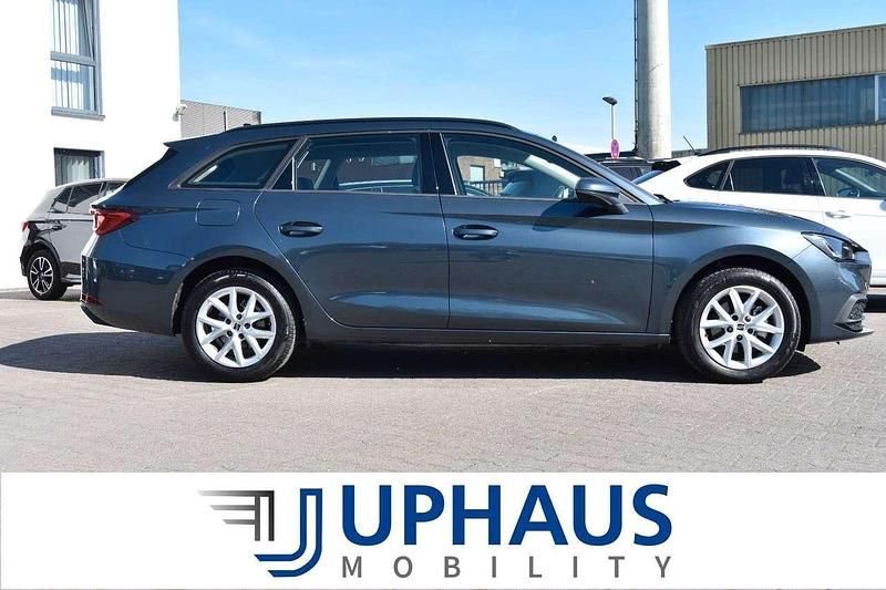 Second-hand Seat Leon Style 150 CP (110 kW) 2025 Gri Break