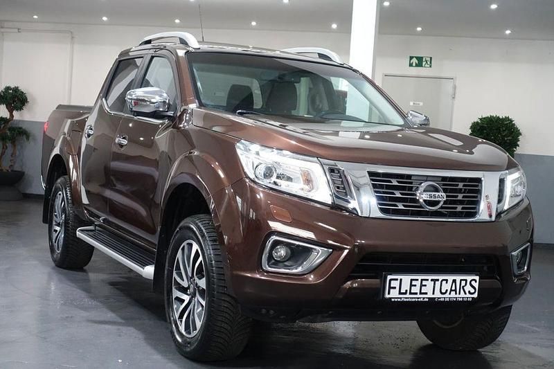 Gebraucht Nissan Navara 360º 190 PS (139 kW) 2016 Braun Pickup