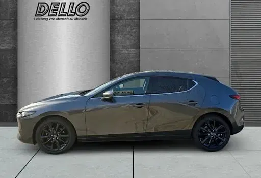 Gebraucht Mazda 3 Exclusive-Line 186 PS (136 kW) 2026 Machine grey Limousine