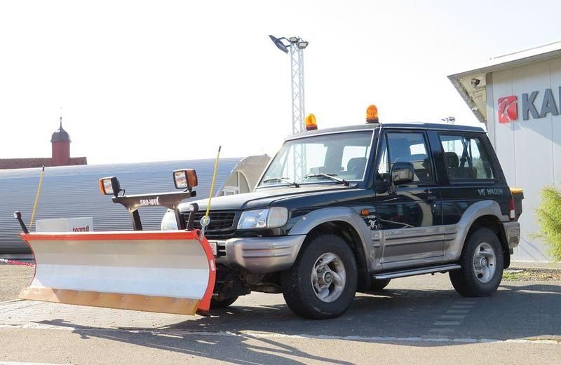 Blau Gebraucht 1998 Hyundai Galloper SUV | 9.990 € - Bild 1/4