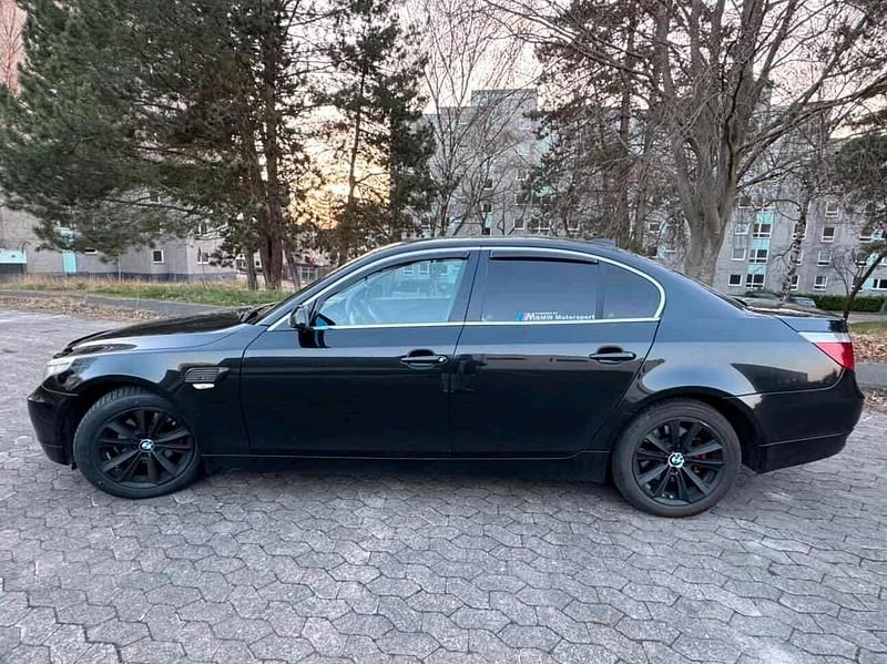 Gebraucht BMW 525 192 PS (141 kW) 2006 Schwarz Limousine