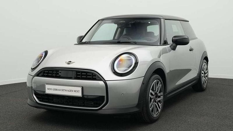 Grau Gebraucht 2024 Mini Cooper Classic Kleinwagen | 27.088 € (Etwas zu teuer) - Bild 1/4