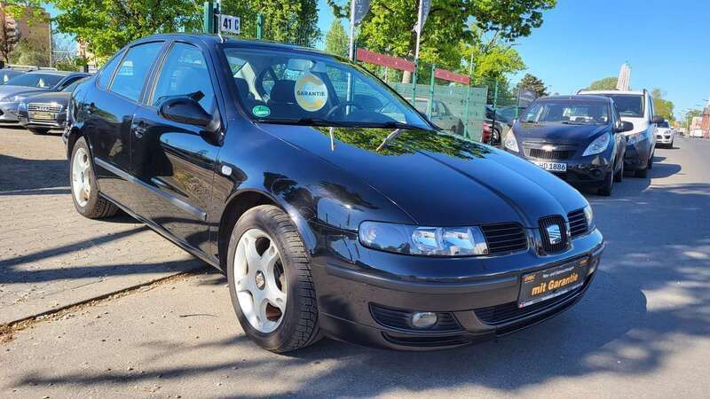 Schwarz Gebraucht 2004 Seat Toledo Limousine | 2.999 € (Teuer) - Bild 1/4