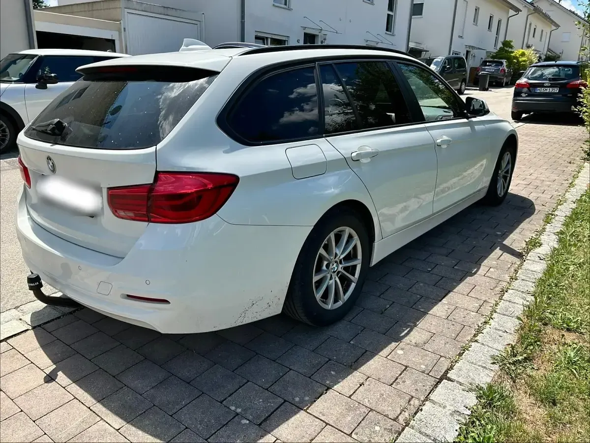 Gebraucht BMW 316 116 PS (85 kW) 2018 Weiß Kombi