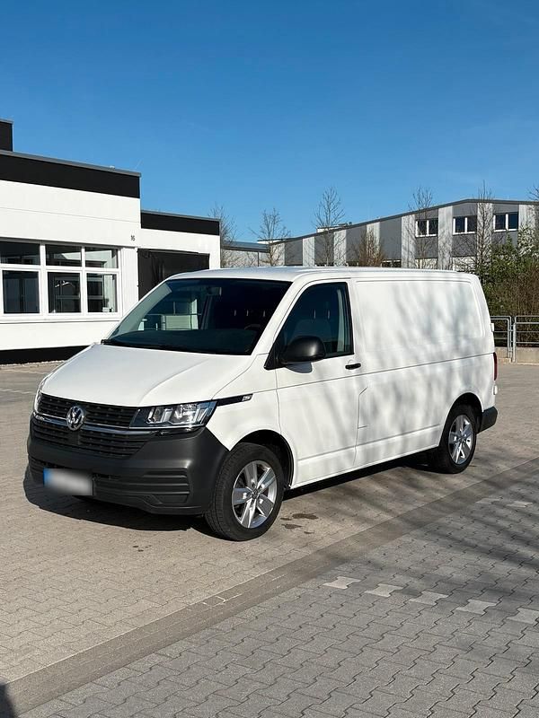 Gebraucht VW Transporter 150 PS (110 kW) 2019 Weiß Van