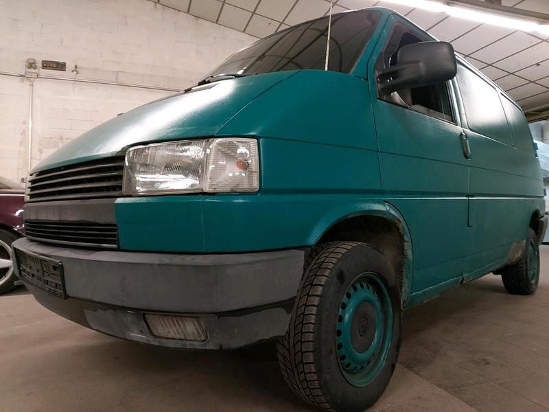 Grün Gebraucht 1999 VW T4 Van | 1.249 € (Superpreis) - Bild 1/4